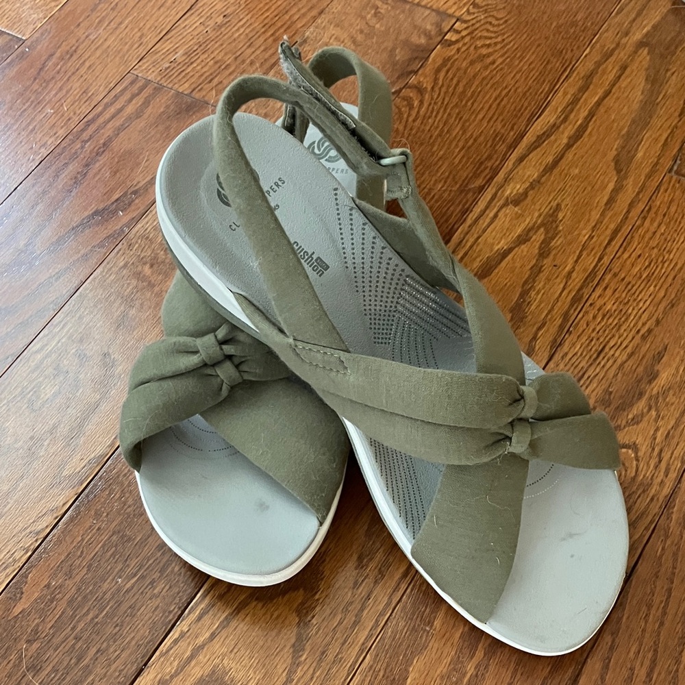 Clarks Olive Green Women's Sandals